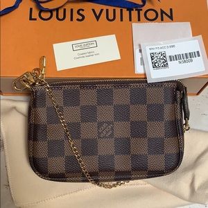 NWT 2020 Louis Vuitton Damier Ebene Mini Pochette